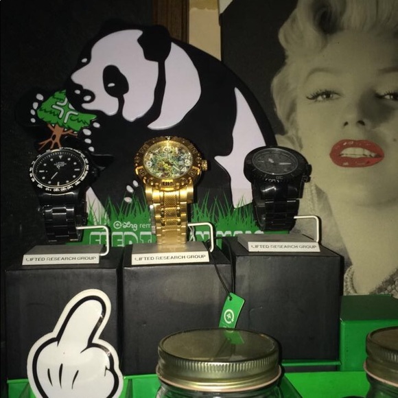 Meet your Posher, Michael LRG-Rep - Picture 6 of 12